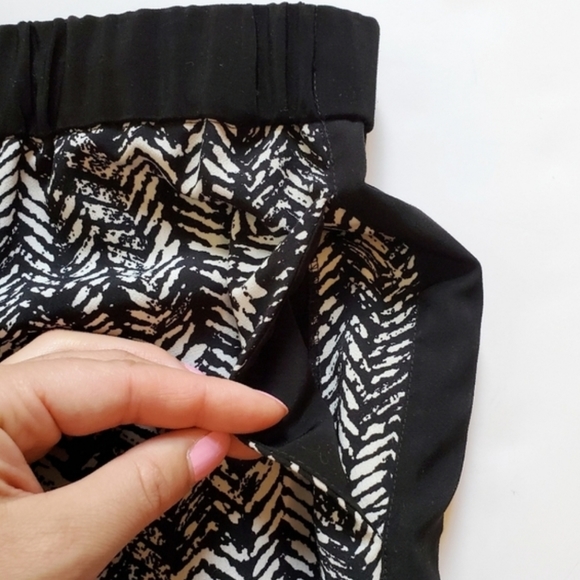 Vince Camuto Drawstring Herringbone Tuxedo Pants - Picture 6 of 9